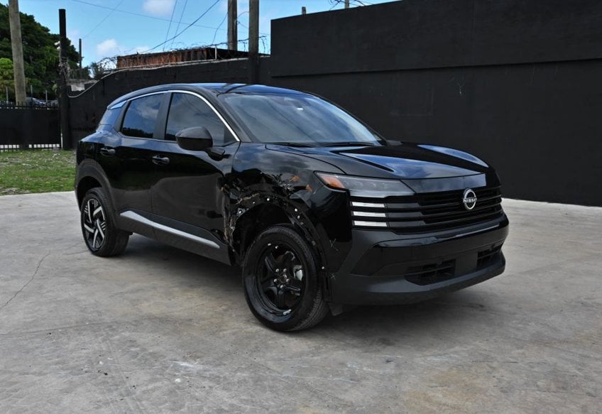 2025 Nissan Kicks SV - 3N8AP6CA3SL306806 photo 2