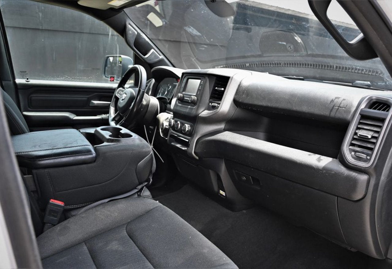 2023 Ram 1500 Tradesman - 1C6SRFGT5PN639268 photo 32