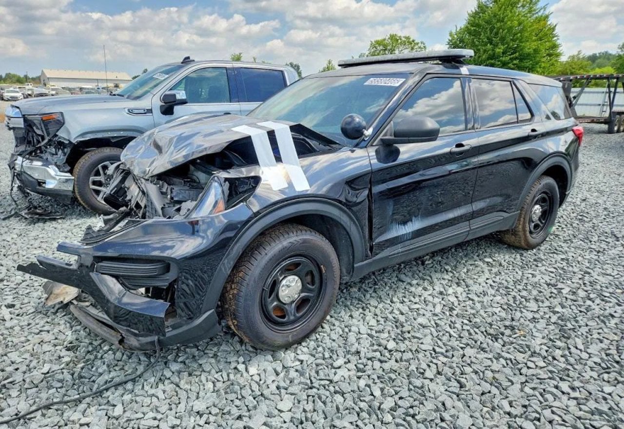 2022 Ford Explorer Police Interceptor Utility - 1FM5K8AB1NGB48103 photo 15