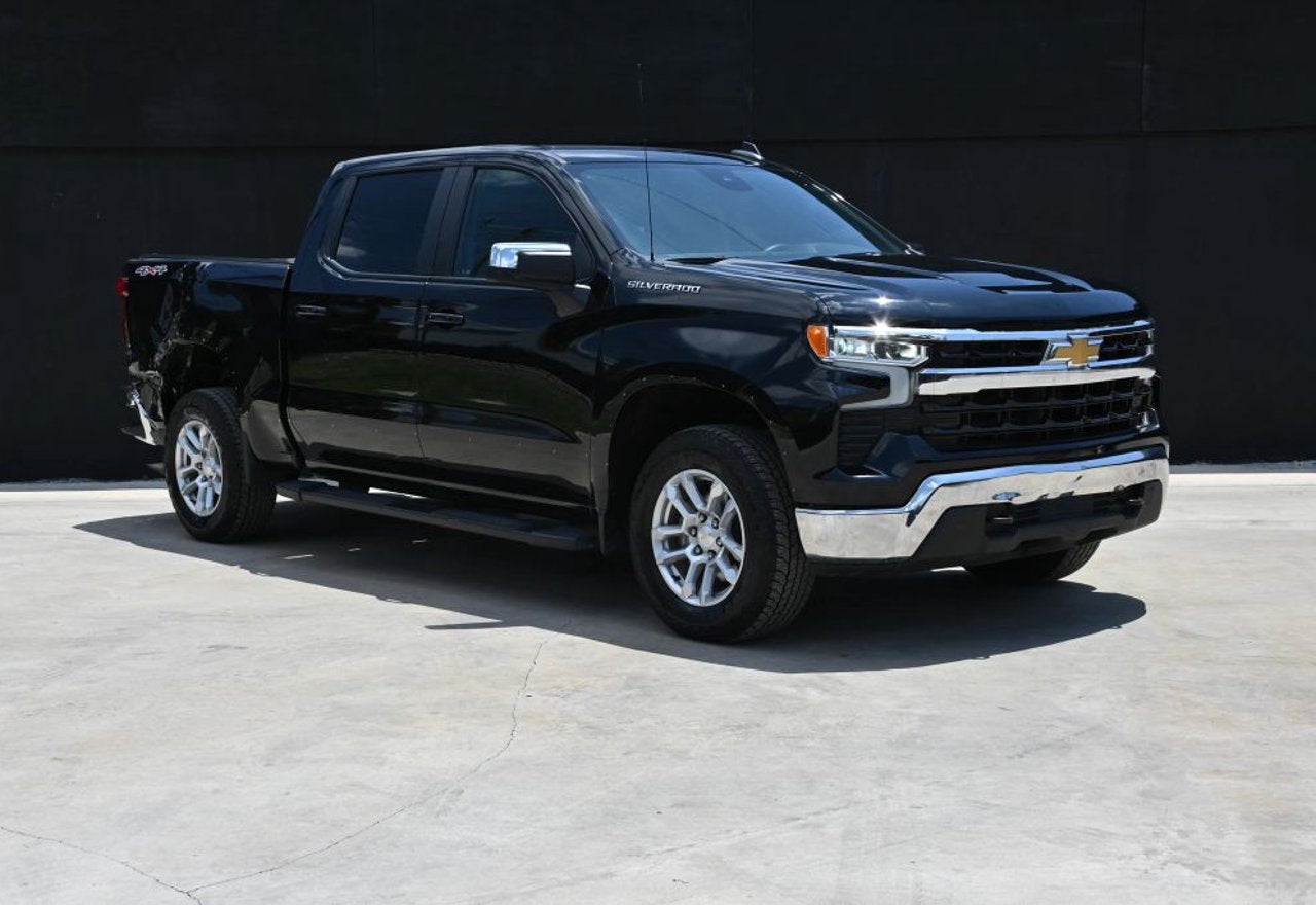 2023 Chevrolet Silverado 1500 LT - 1GCPDKEK4PZ200457 photo 18
