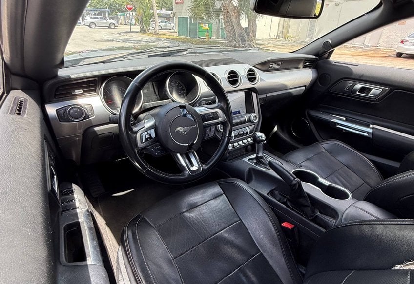 2020 Ford Mustang EcoBoost - 1FATP8UH5L5118713 photo 10