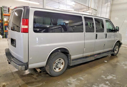 2011 Chevrolet Express LT 3500 - 1GAZG1FG1B1127939 photo 4