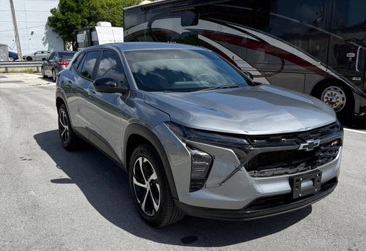 2024 Chevrolet Trax RS - KL77LGE25RC184790 photo 1