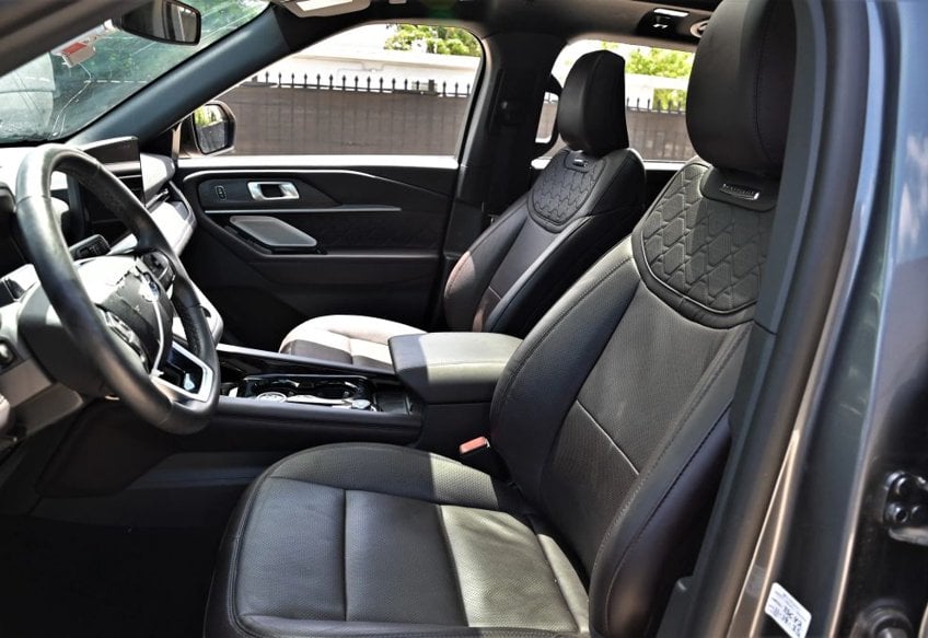2025 Ford Explorer Platinum - 1FMUK8HH4SGB66807 photo 15