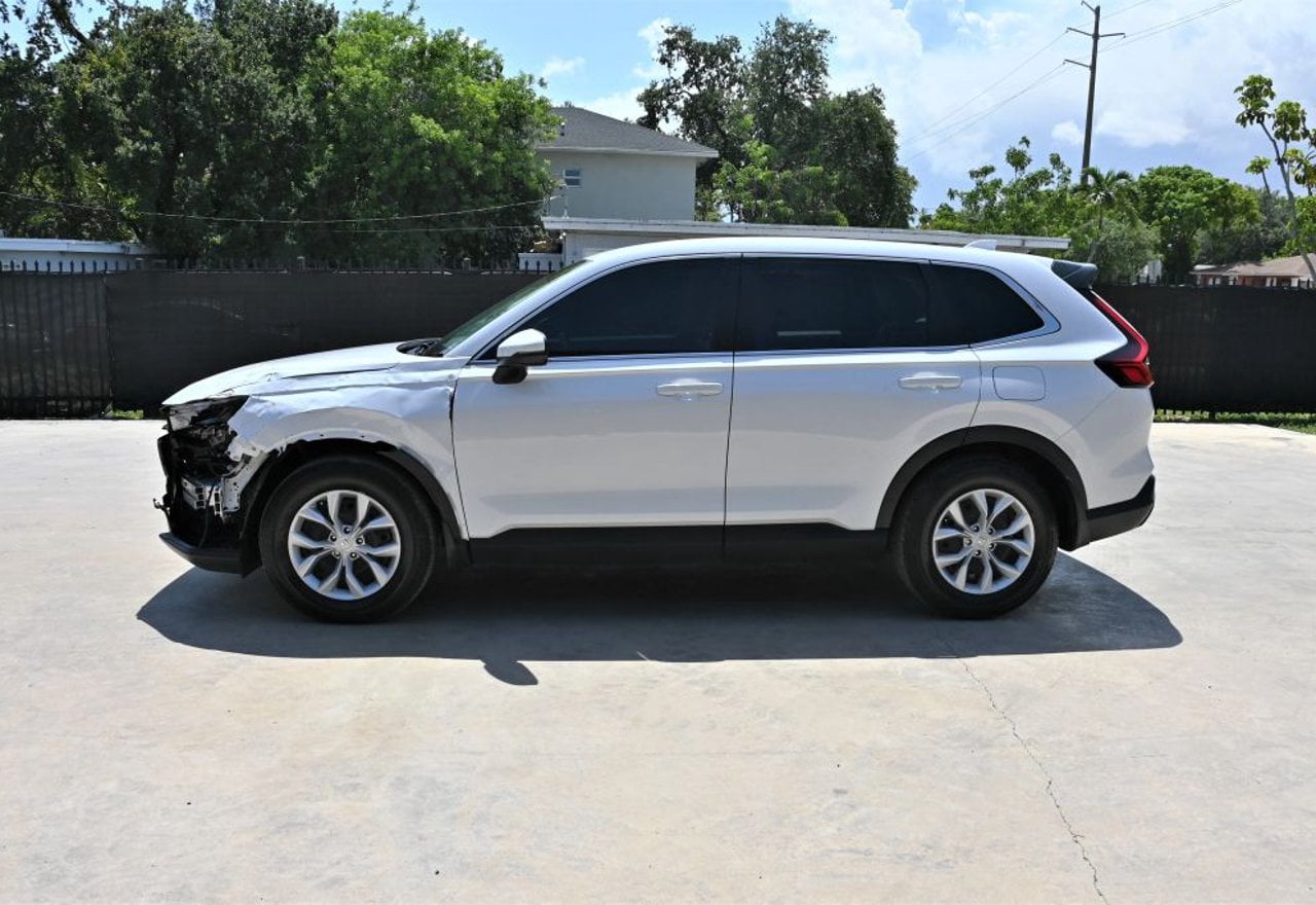 2025 Honda CR-V LX - 7FARS3H29SE004288 photo 23