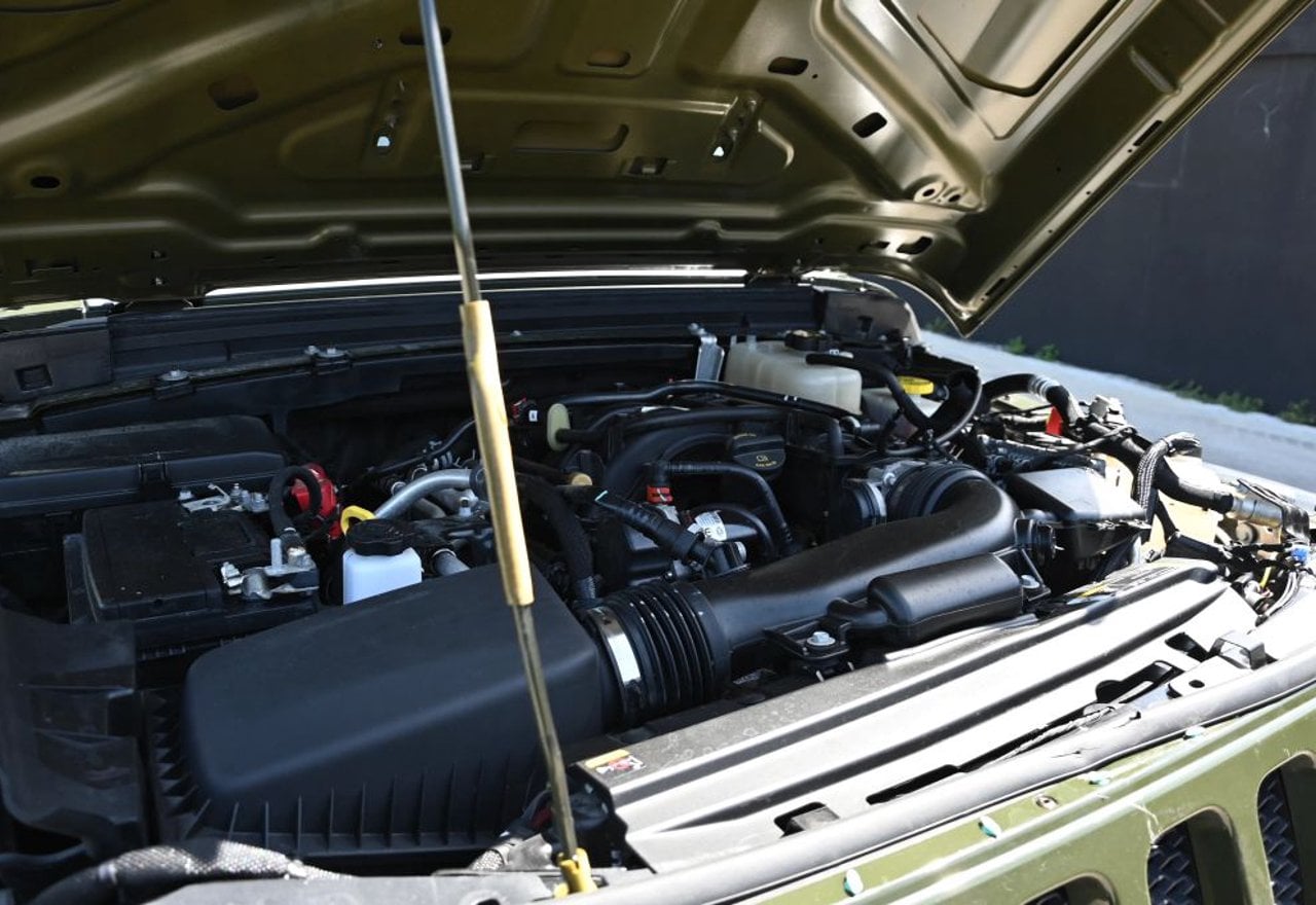 2023 Jeep Wrangler Sport - 1C4HJXDG2PW616774 photo 33