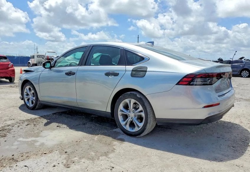 2024 Honda Accord LX - 1HGCY1F26RA085858 photo 3