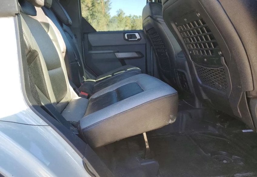 2023 Ford Bronco Black Diamond Advanced - 1FMEE5DP9PLB80515 photo 11