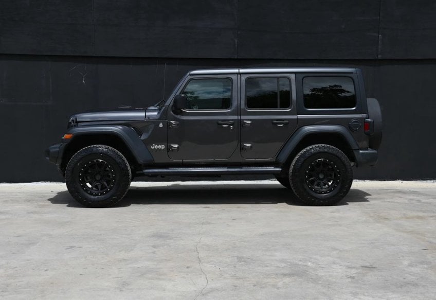 2019 Jeep Wrangler Unlimited Sport S - 1C4HJXDG6KW646546 photo 6