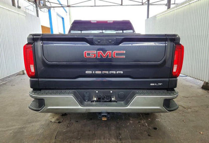 2026 GMC Sierra 1500 SLT Pickup 4D 5 3/4 ft - 1GTPHDED3TZ205905 photo 17