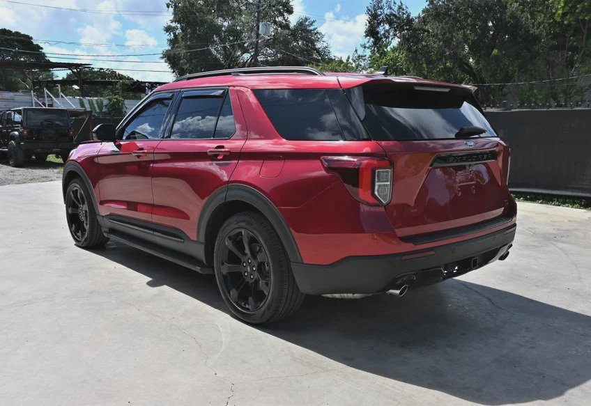 2024 Ford Explorer ST-Line - 1FMSK7KH9RGA77805 photo 3