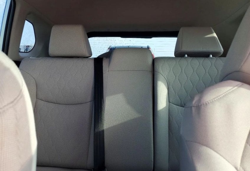 2025 Toyota Corolla Cross L - 7MUAAAAG2SV133562 photo 11