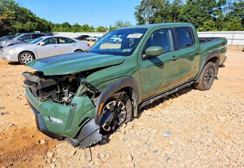 2023 Nissan Frontier PRO-4X - 1N6ED1EK1PN669964 photo 1