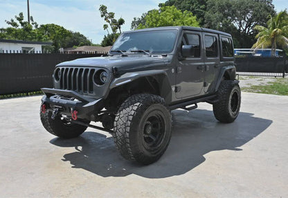 2019 Jeep Wrangler Unlimited Sahara - 1C4HJXEN2KW594555 photo 3