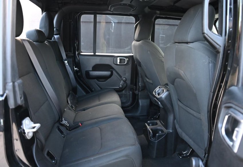 2021 Jeep Gladiator Sport - 1C6HJTAG4ML526687 photo 14