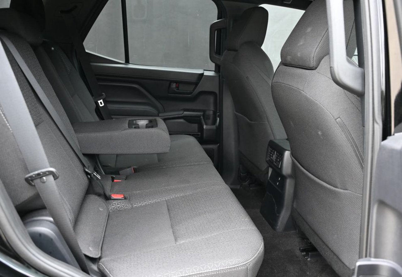 2025 Toyota 4Runner SR5 - JTEVA5AR0S5001969 photo 32