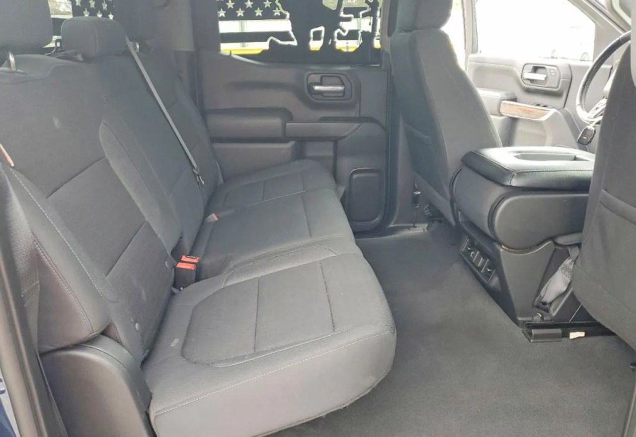 2021 Chevrolet Silverado 1500 LT - 3GCUYDET7MG351199 photo 20