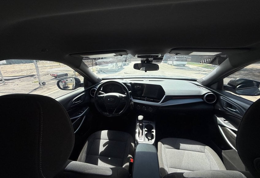 2024 Chevrolet Trax RS - KL77LGE25RC184790 photo 9