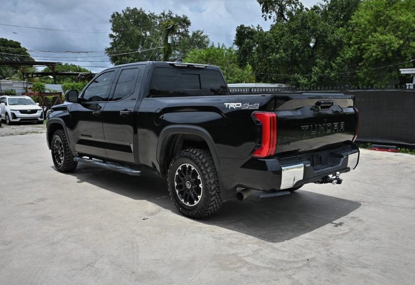 2023 Toyota Tundra SR5 - 5TFLA5DA7PX069778 photo 3