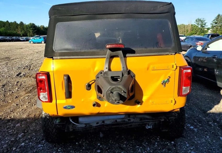 2021 Ford Bronco Black Diamond - 1FMEE5BH9MLA61046 photo 6
