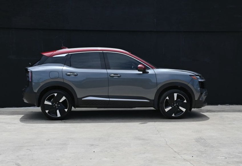 2025 Nissan Kicks SR - 3N8AP6DC4SL394233 photo 5