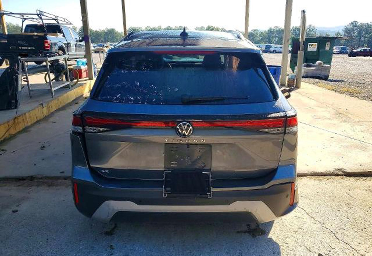 2026 Volkswagen Tiguan SE - 3VVFR7RM8TM093738 photo 18