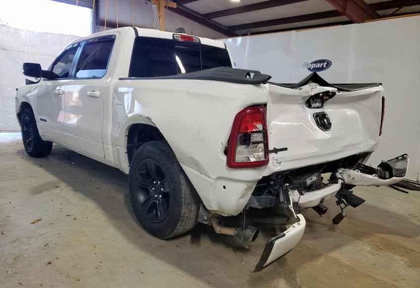 2020 Ram 1500 - 1C6RREFT4LN107742 photo 6