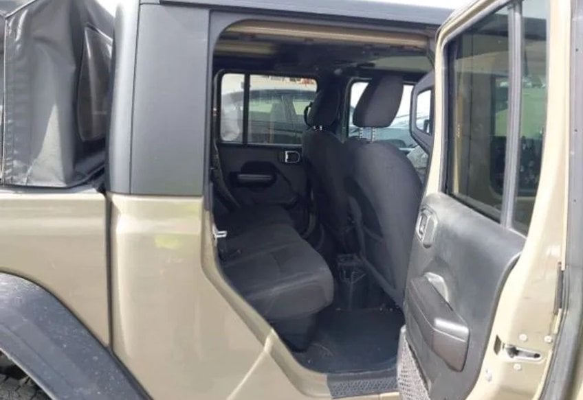 2020 Jeep Gladiator Sport S - 1C6JJTAGXLL167796 photo 11