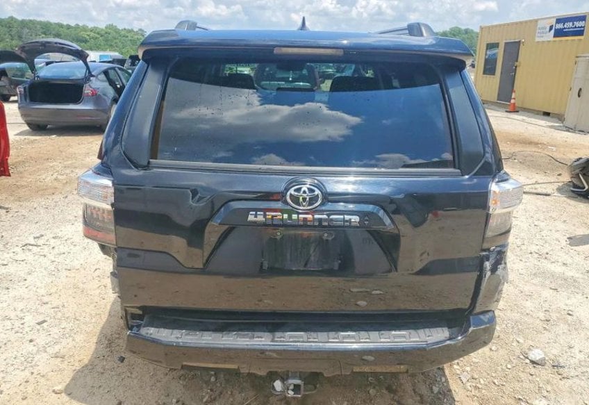 2024 Toyota 4Runner SR5 Sport Utility 4D - JTEEU5JR0R5306292 photo 6