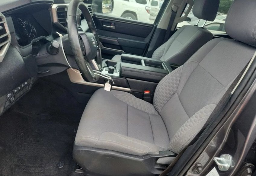 2022 Toyota Tundra SR5 - 5TFLA5AB4NX019379 photo 8
