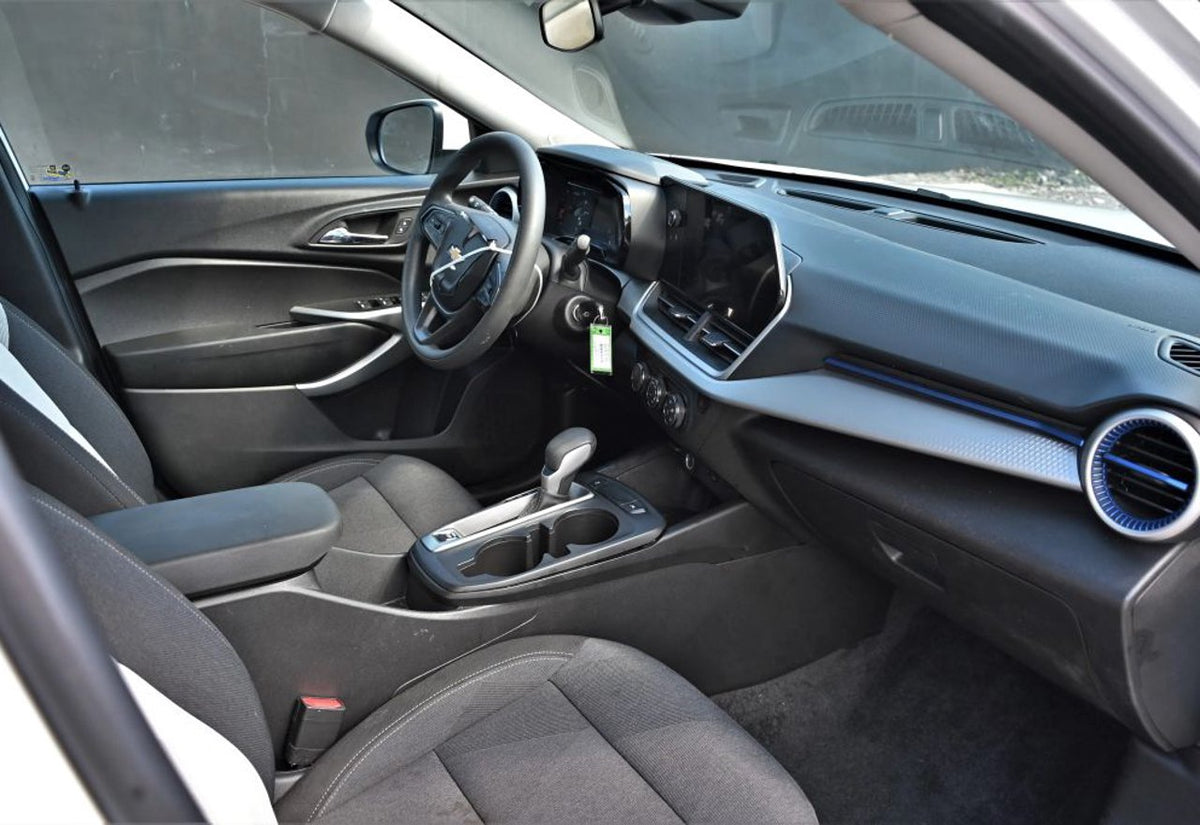 2025 Chevrolet Trax LS - KL77LFEP1SC119754 photo 31