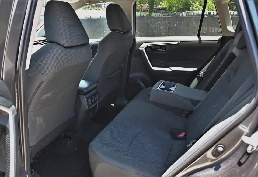 2024 Toyota RAV4 LE - 2T3K1RFV0RC302881 photo 14