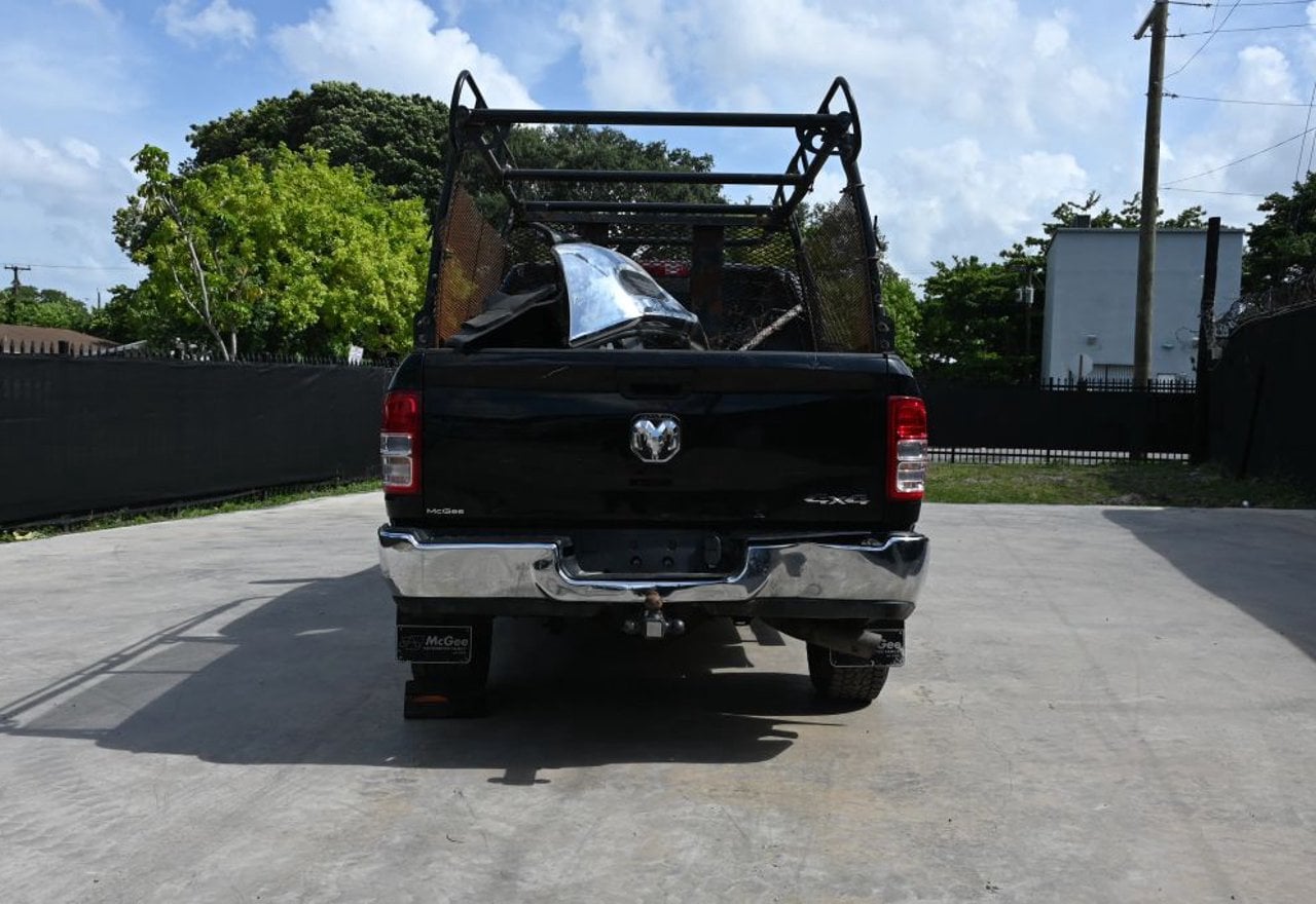 2024 Ram 3500 Tradesman - 3C63R3CLXRG225181 photo 27