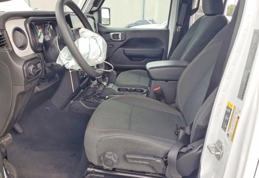 2025 Jeep Wrangler Sport S - 1C4PJXDNXSW500581 photo 8