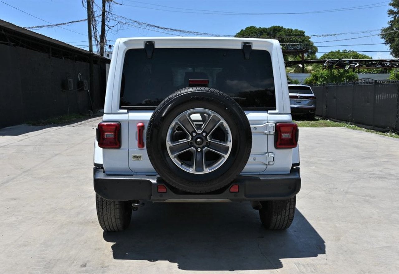 2021 Jeep Wrangler Unlimited Sahara - 1C4HJXEN6MW532689 photo 29