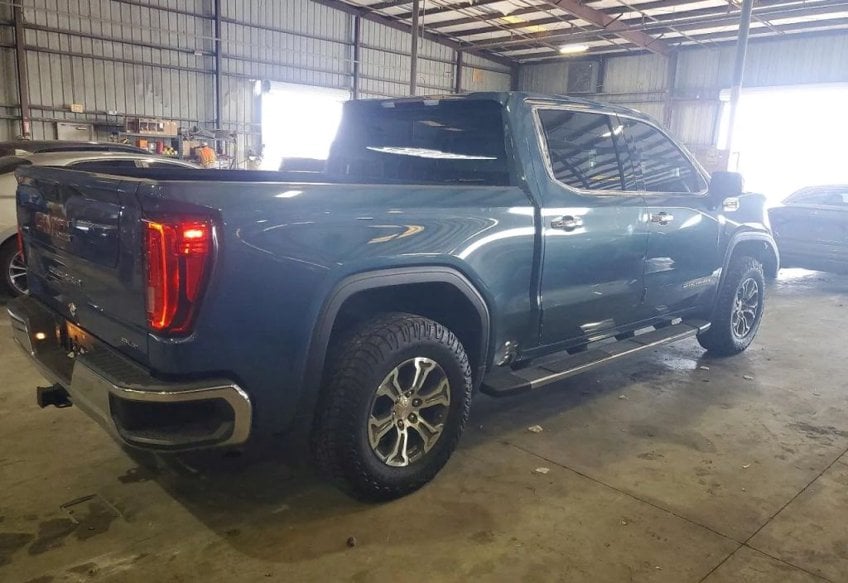 2024 GMC Sierra 1500 SLT - 1GTPHDED9RZ186172 photo 4