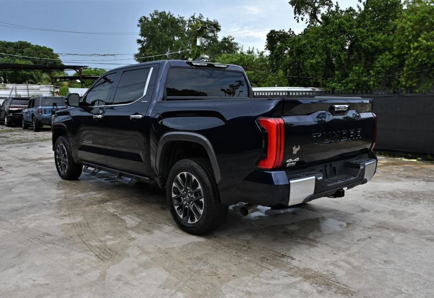 2025 Toyota Tundra Limited - 5TFJA5DB3SX263765 photo 3