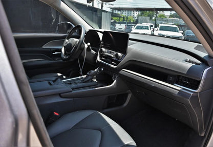2025 Toyota Grand Highlander Hybrid XLE - 5TDABAA52SS002346 photo 31