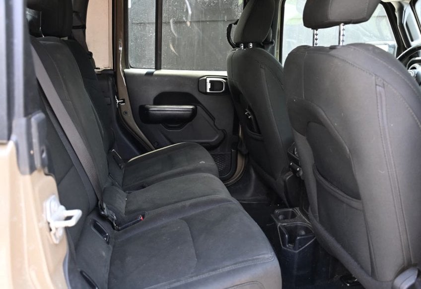 2020 Jeep Gladiator Sport S - 1C6JJTAGXLL167796 photo 16