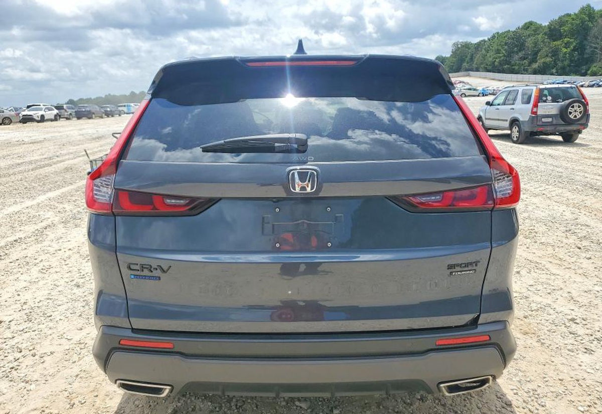 2026 Honda CR-V Hybrid Sport Touring - 5J6RS6H95TL003481 photo 17