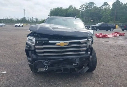 2023 Chevrolet Silverado 1500 High Country - 1GCUDJE86PZ244591 photo 5