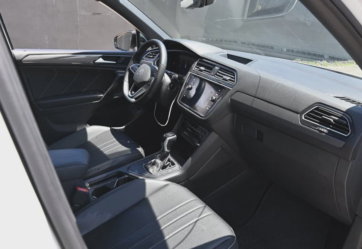 2024 Volkswagen Tiguan SE R-Line Black - 3VVCB7AX6RM055138 photo 23