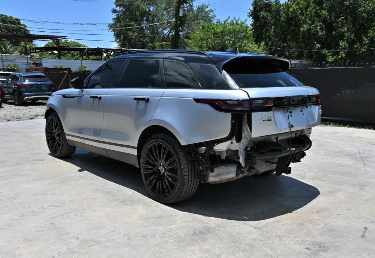 2019 Land Rover Range Rover Velar P250 S - SALYB2EX6KA221073 photo 22