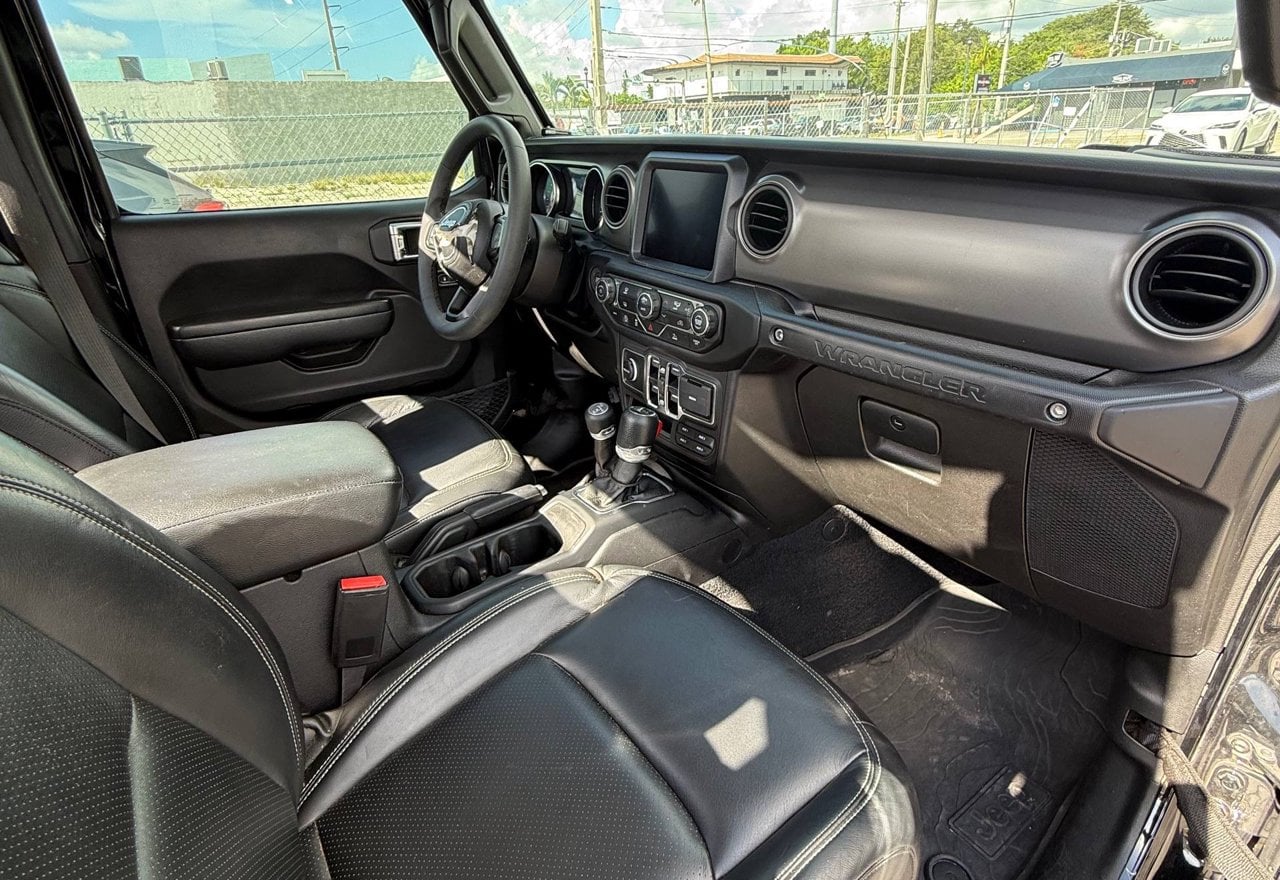 2023 Jeep Wrangler Sport - 1C4HJXDG4PW647119 photo 22