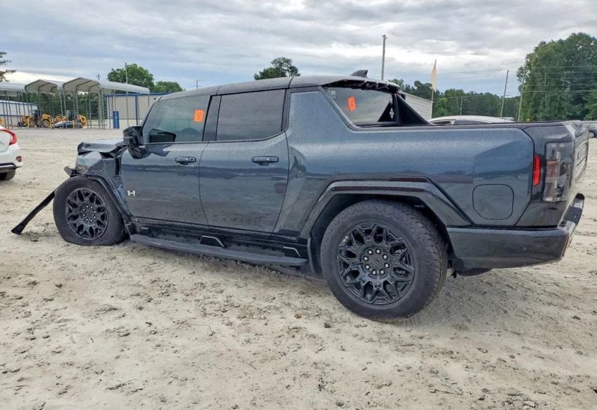 2025 GMC HUMMER EV 2X - 1GT40BDD5SU117983 photo 3