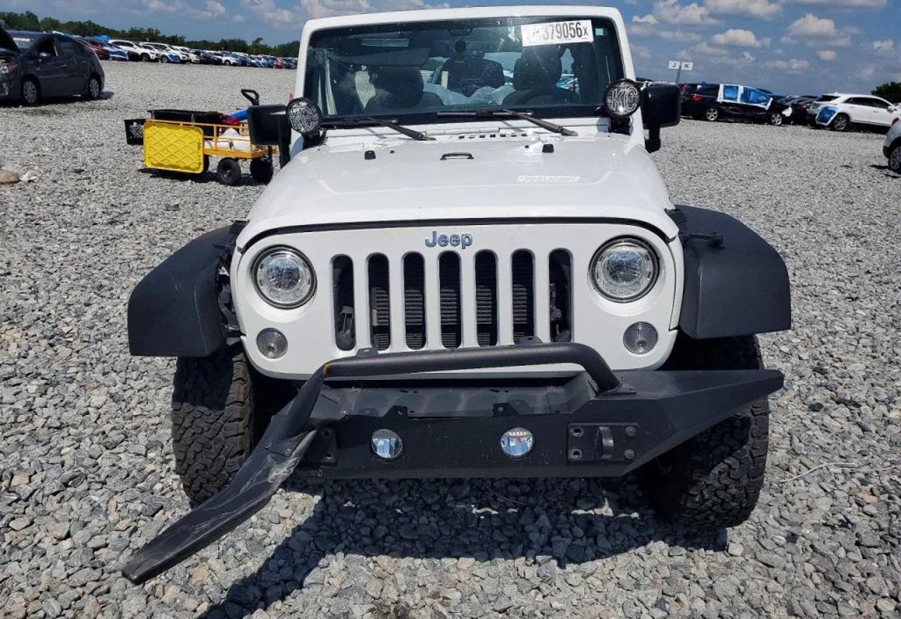 2018 Jeep Wrangler JK Unlimited Rubicon - 1C4BJWFG2JL847700 photo 16