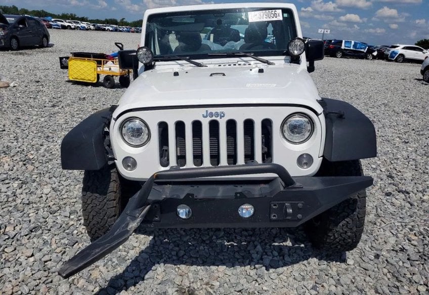 2018 Jeep Wrangler JK Unlimited Rubicon - 1C4BJWFG2JL847700 photo 5