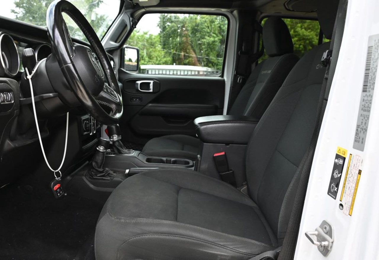 2020 Jeep Gladiator Overland - 1C6HJTFG3LL198931 photo 37