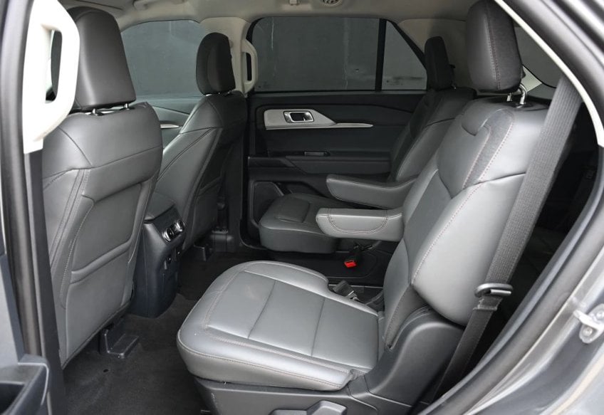 2025 Ford Explorer Active - 1FMUK7DH5SGD00224 photo 17