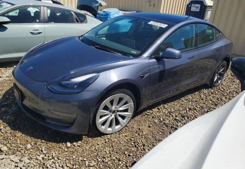 2022 Tesla Model 3 Long Range Sedan 4D - 5YJ3E1EB6NF295113 photo 1